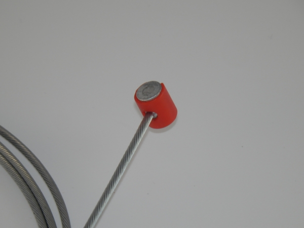 BH-R8012: Universal Bowdenzug, 2m Reparaturseil Ø2,0mm mit Quernippel (PVC Ummantelung)
